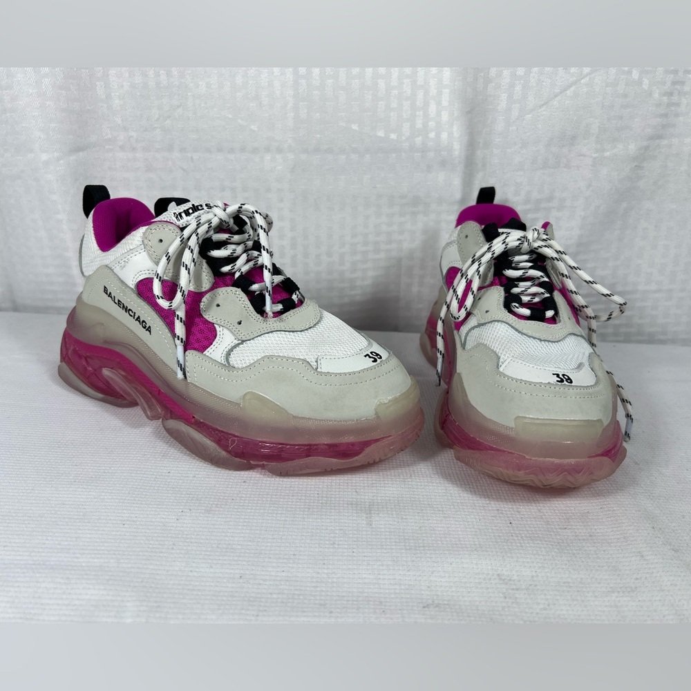 7916: Balenciaga Triple S Clear Sole Sneakers Pink White Gray EU 39